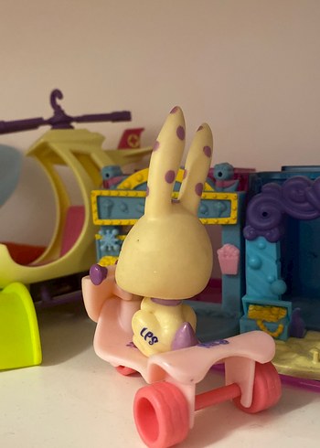 Pastel Pembe Tavşan Figürlü Oyuncak Scooter