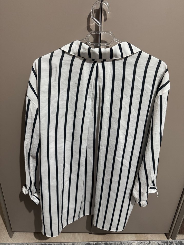 Düğmeli Çizgili Uzun Kollu Kadın Gömlek - Görsel 3