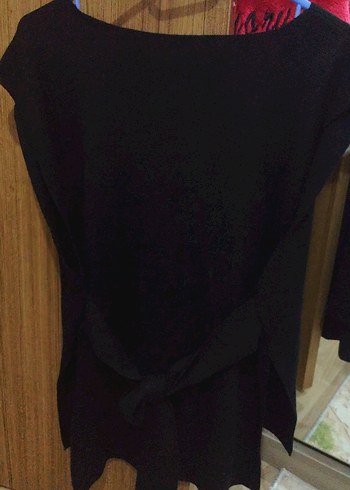 Siyah Süeter V Yakalı - Görsel 2