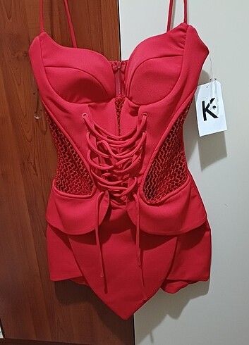 36 Beden Keikei krep kolsuz mini elbise