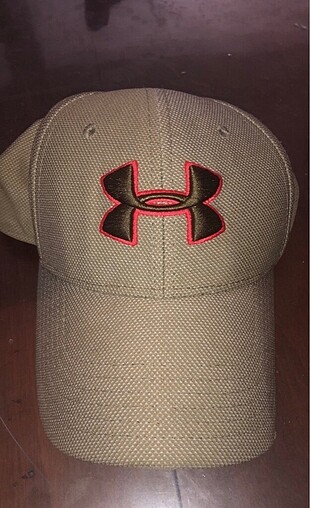 Under Armour M/L beden