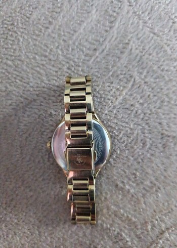 Altın Renkli Klasik Kadın Kol Saati - Görsel 2