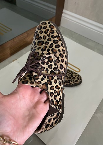 Kahverengi Leopar Desenli Tüylü Süet Ayakkabı - Görsel 3