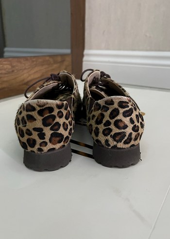 Kahverengi Leopar Desenli Tüylü Süet Ayakkabı - Görsel 2