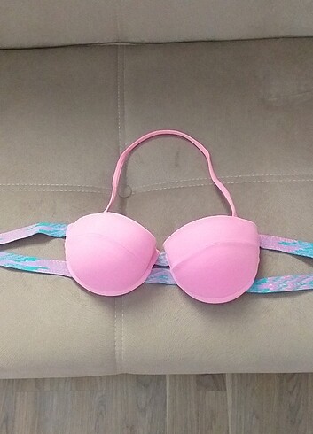 Bikini üstü 