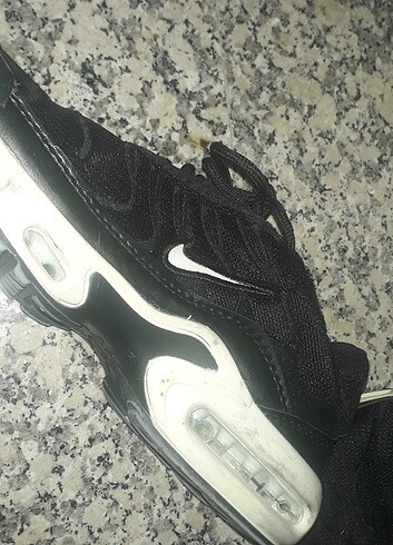 Nike spor ayakkabi