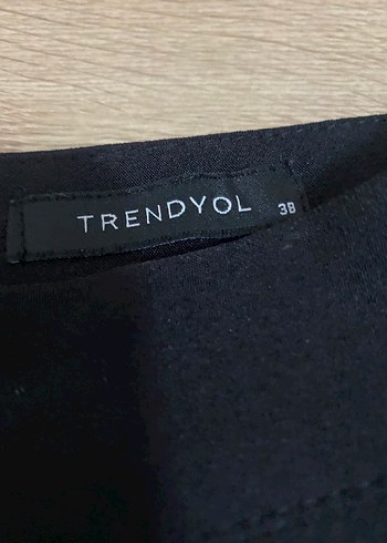 Siyah Pilili Mini Etek - Görsel 3