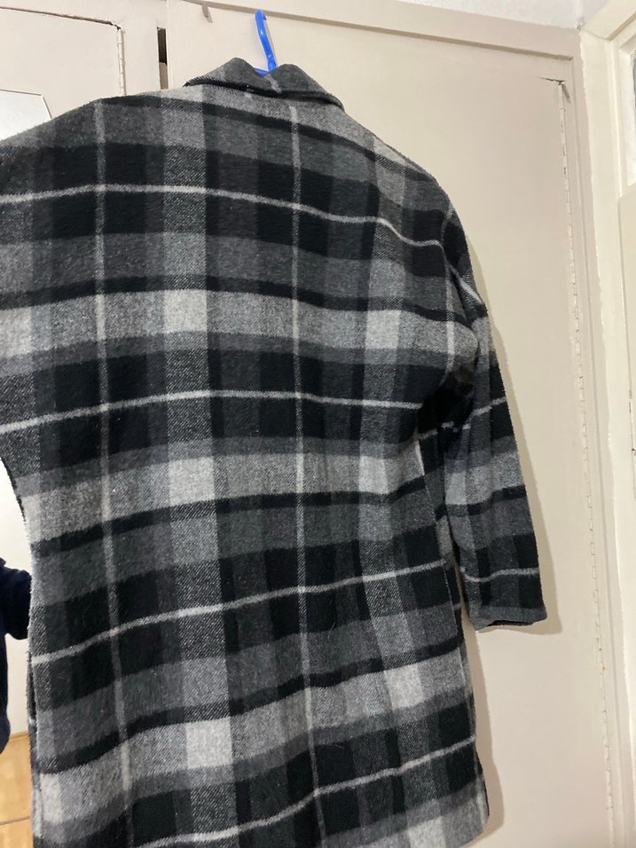 Gri Ekose Desenli Kadın Yün Kaban Batik - Görsel 5