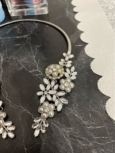 Accessorize Yaka model kolye