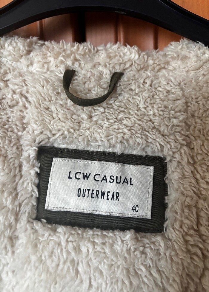 Kalın tüylü haki mont parka - Görsel 5