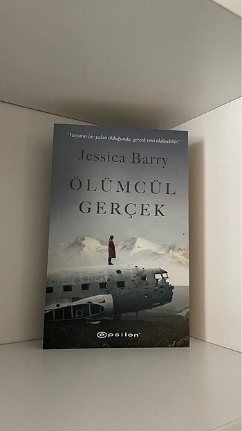 Çok güzel bir gerilim kitabı.392 sayfa