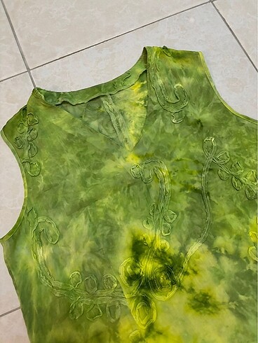American Vintage Vintage Yeşil İşlemeli Kolsuz Y2K Bluz