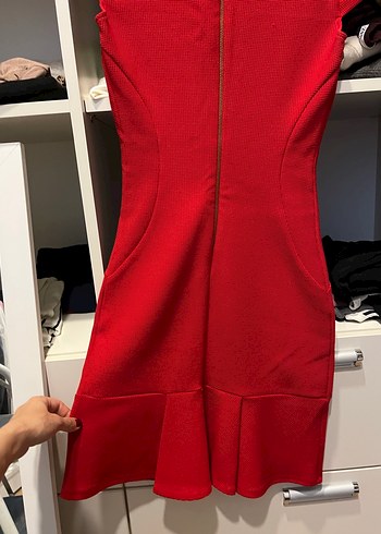 Kısa Kollu Kırmızı Midi Triko Elbise - Görsel 4