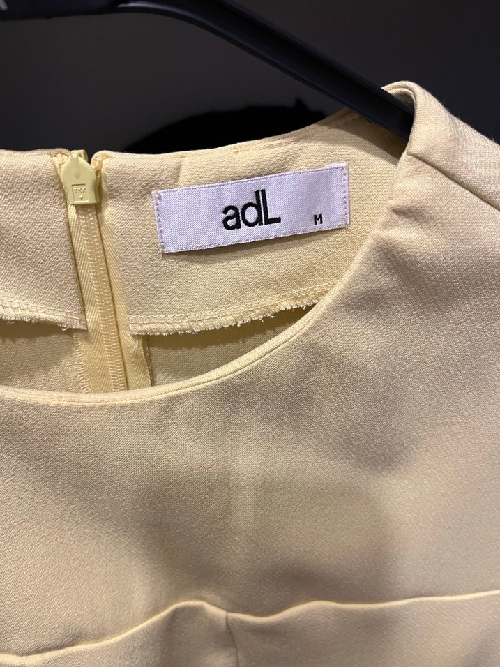 Bej Kısa Kollu Midi Ofis Elbisesi - Görsel 2