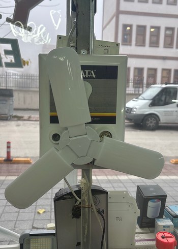 Üç Kanatlı Beyaz Tavan lambası - Görsel 2