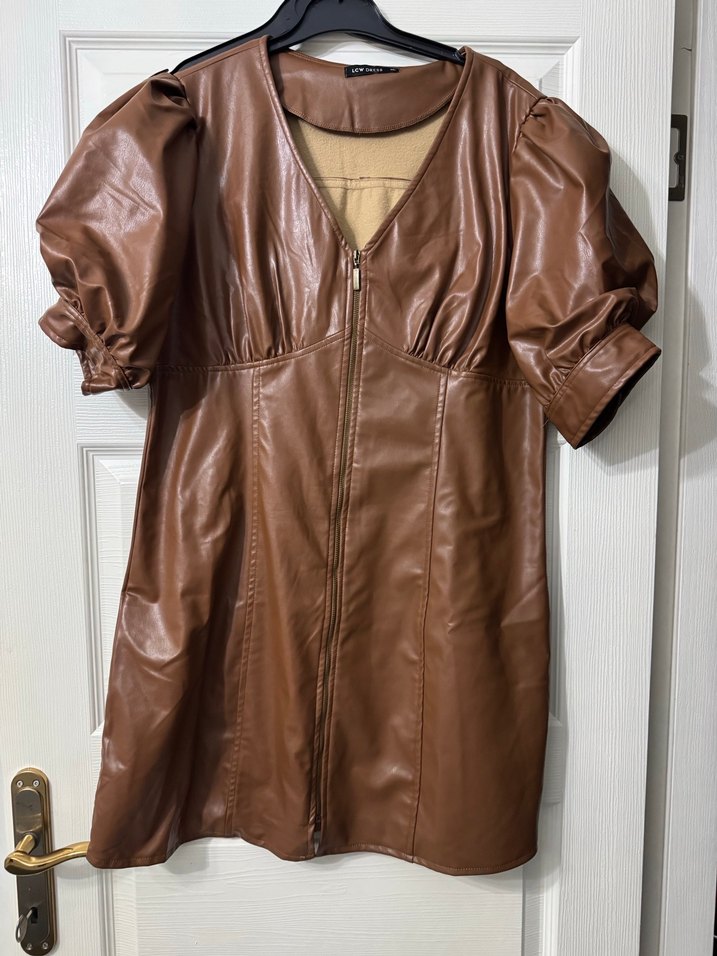 Kahverengi Parlak Deri Kemerli Midi Elbise - Görsel 2