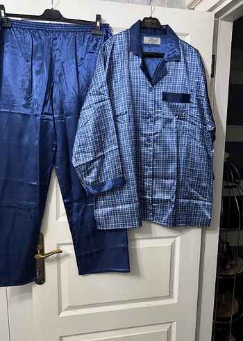 Kadın Mavi Saten Pijama Takımı - Görsel 2