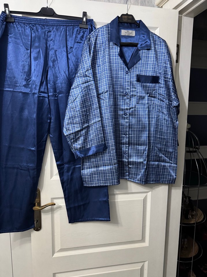 Kadın Mavi Saten Pijama Takımı - Görsel 2