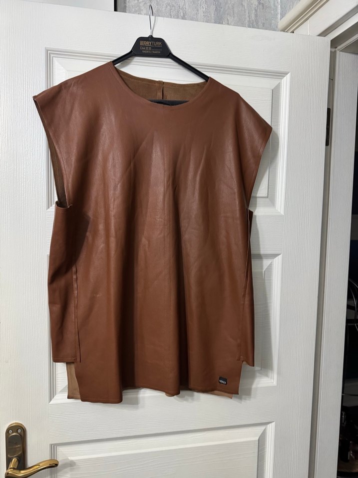 Kahverengi Deri Kolsuz Bluz süveter - Görsel 2