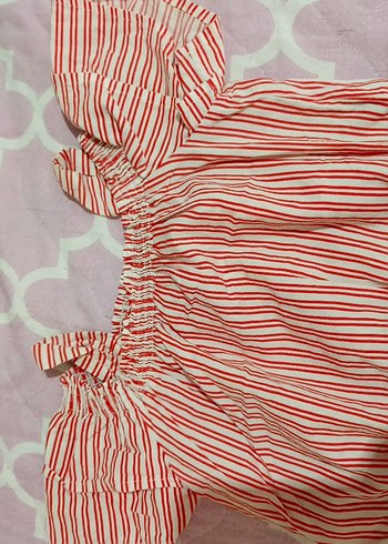 Kız Çocuk Kırmızı Piliseli Omuz Detaylı Bluz - Görsel 2