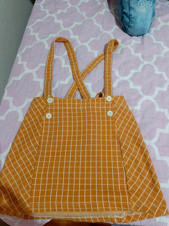 Kız Çocuk Bej Kareli Askılı Elbise - Görsel 2