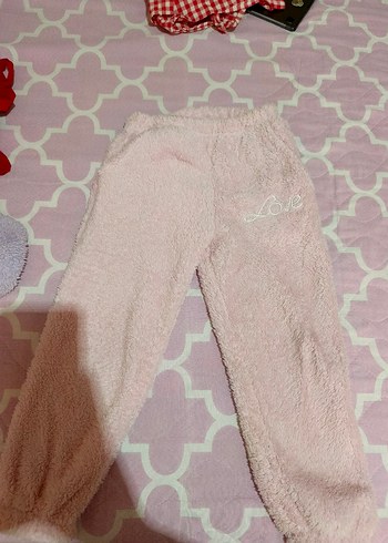 Pembe PeluşEşofman Altı - Görsel 2