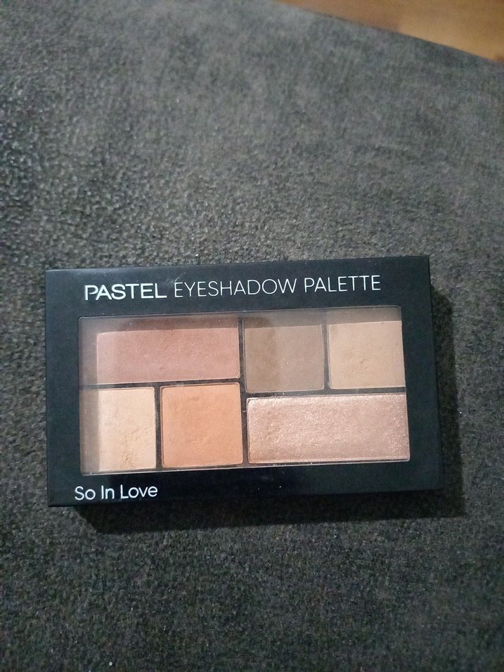 Pastel Bej Göz Farı Paleti So In Love - Görsel 4