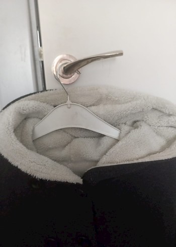 Kapüşonlu çift düğmeli içi kalın güzel kaban - Görsel 8