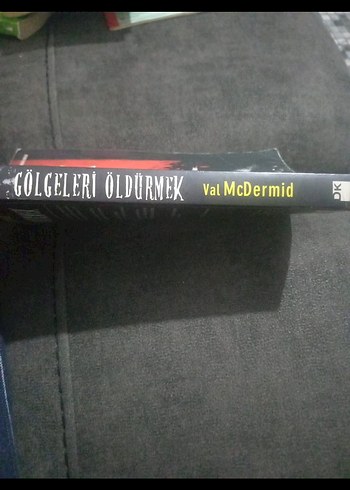 Gölgeleri Öldürmek - Val McDermid - Görsel 3