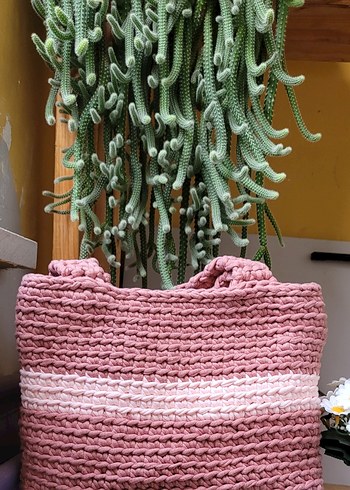 Pembe Örgü Kadın Çanta