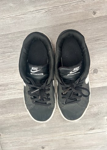 37 Beden Siyah Nike Kadın Spor Ayakkabı