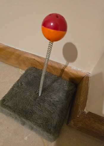 Gri Tüylü Kedi Oyuncağı - Görsel 2