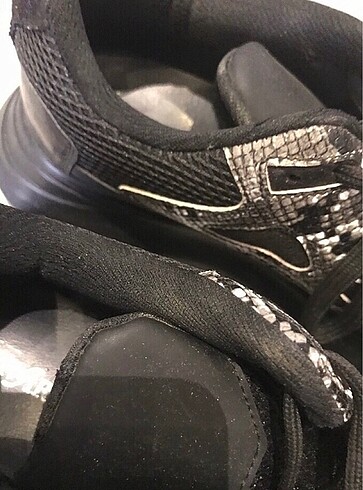 40 Beden Divarese sneaker