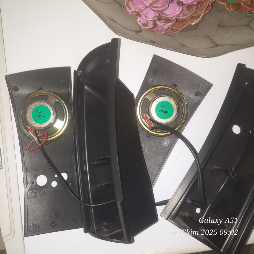 Siyah Müzik Sistemi Hoparlör Parçaları - Görsel 4