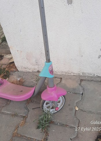 Gri Çocuk Scooter'ı - Görsel 2