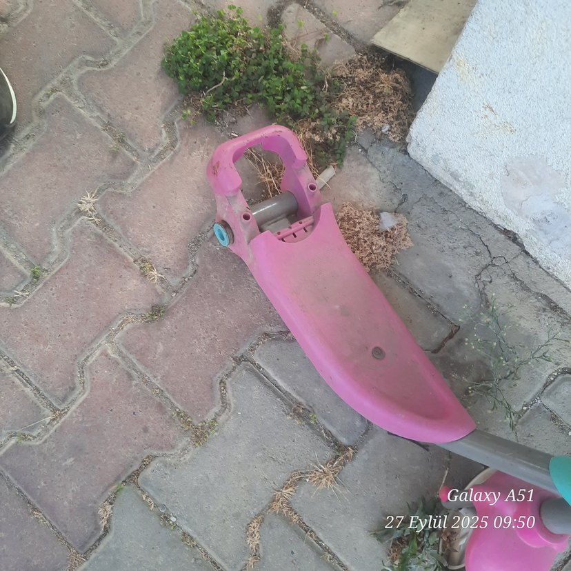 Gri Çocuk Scooter'ı - Görsel 3