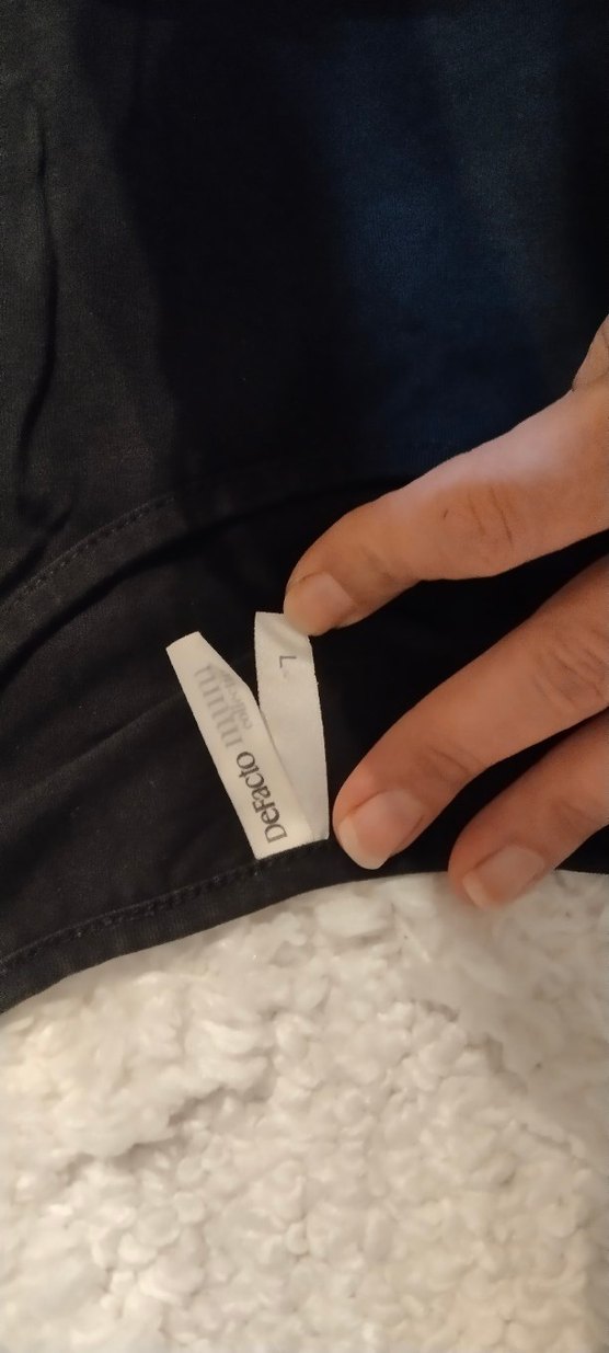 Uzun Kollu Siyah Hamile Gömleği - Görsel 3