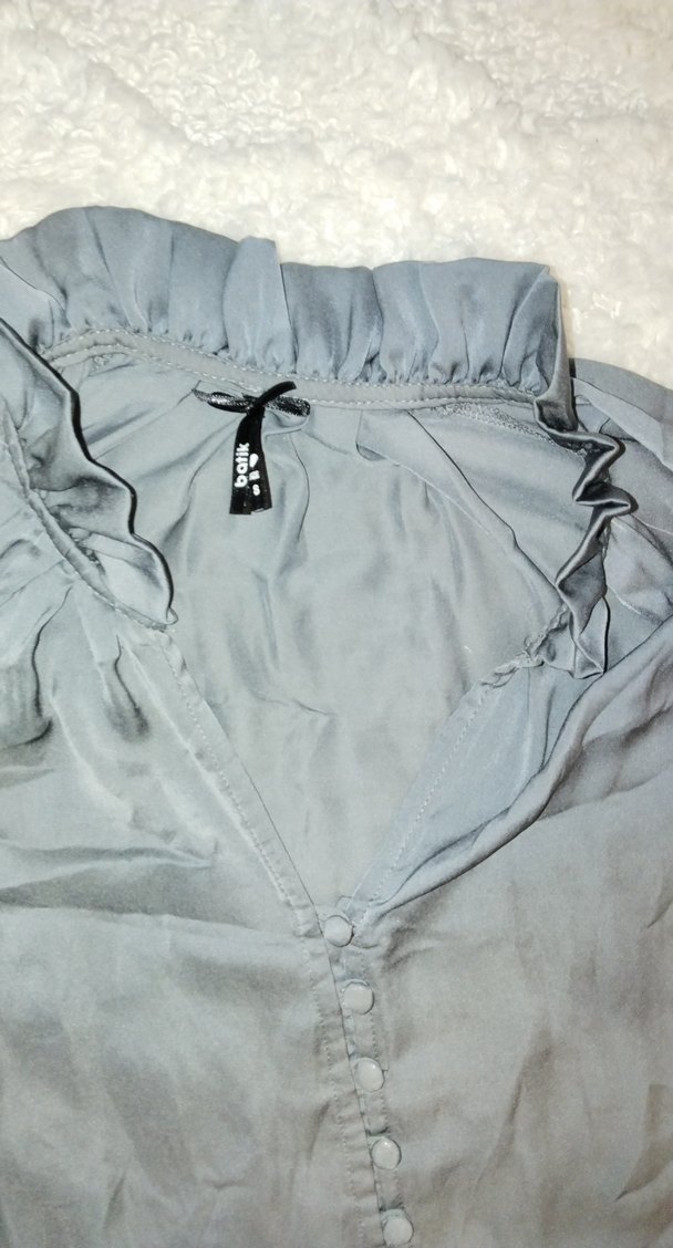 Düğmeli Uzun Kollu Gri  Bluz - Görsel 5