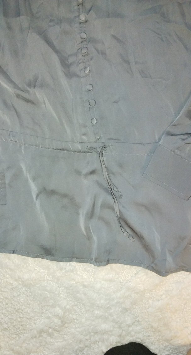 Düğmeli Uzun Kollu Gri  Bluz - Görsel 4