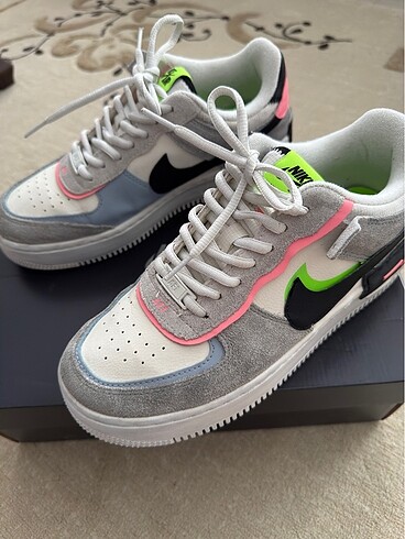 Nike Air Force 1