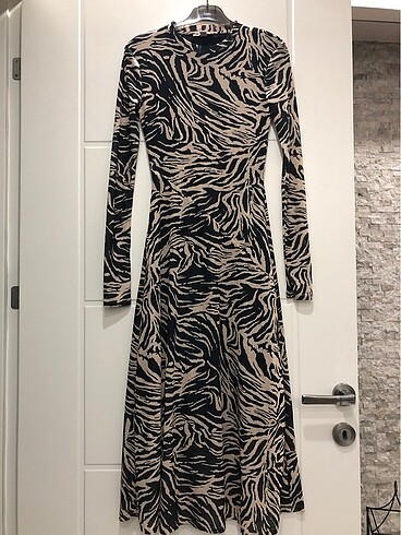 Zebra desen elbise