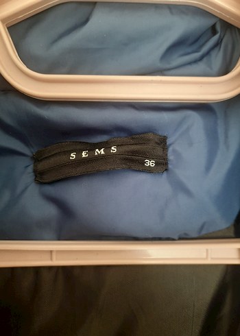 Kürklü Kapüşonlu Mavi Kadın  Şişme 
Yelek - Görsel 4