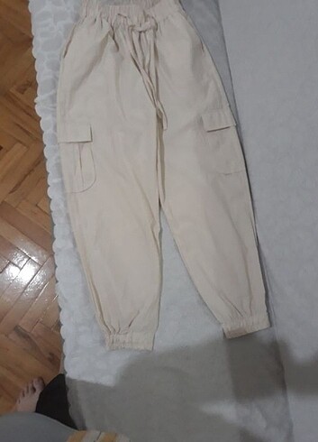 Kargo pantolon yazlık yeni üründür enye kullanildi