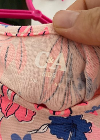4 Yaş Beden Kız Çocuk Pembe Desenli Kolsuz Elbise