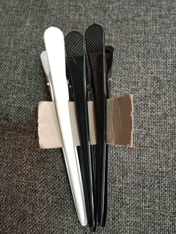 Gri ve Beyaz Makyaj Fırçası Seti - Görsel 2