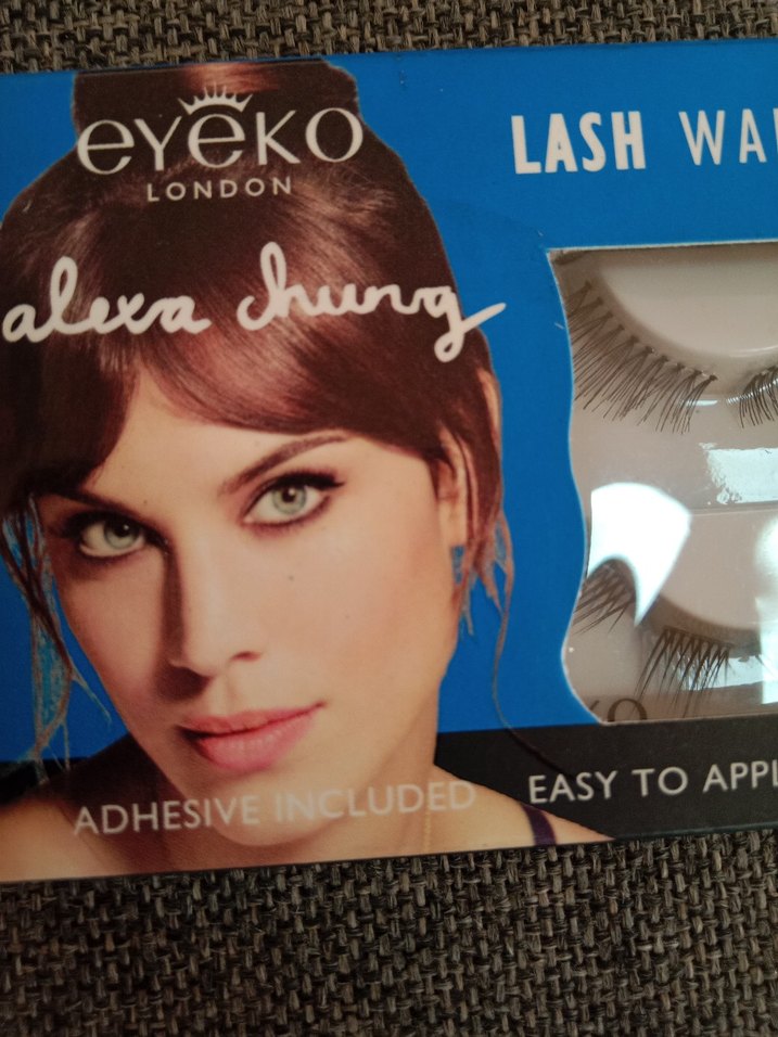 Bej Parlak Takma Kirpikler - Görsel 2