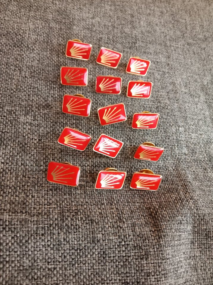 Parlak Kırmızı 15 li yeni CHP Rozetleri - Görsel 2