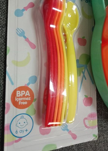 Diğer 2 paket mama tabağı ve kasiklar