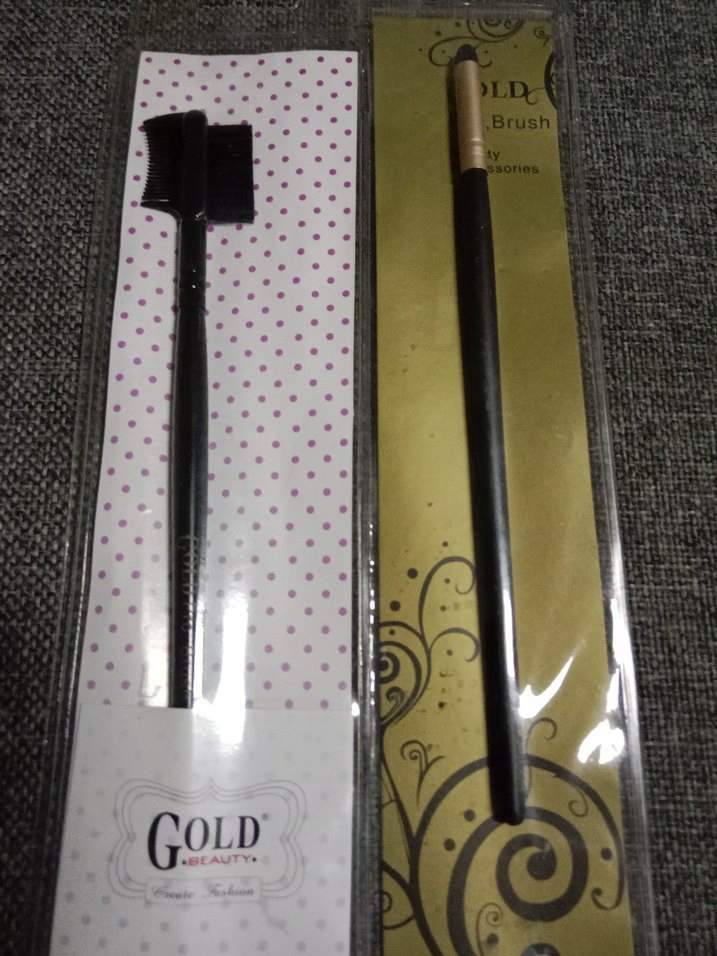 Siyah LD Makyaj Fırçası ve kaş ve kirpik Tarağı - Görsel 4