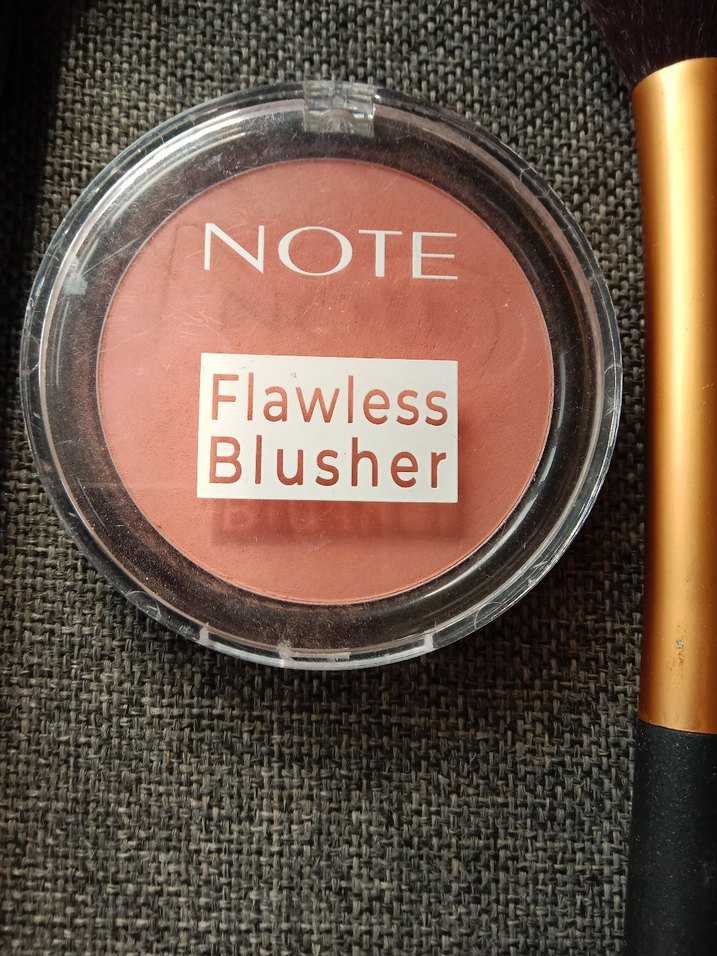 Camel Renkli Makyaj Fırçası ve Note Flawless Allık fırça seti - Görsel 5